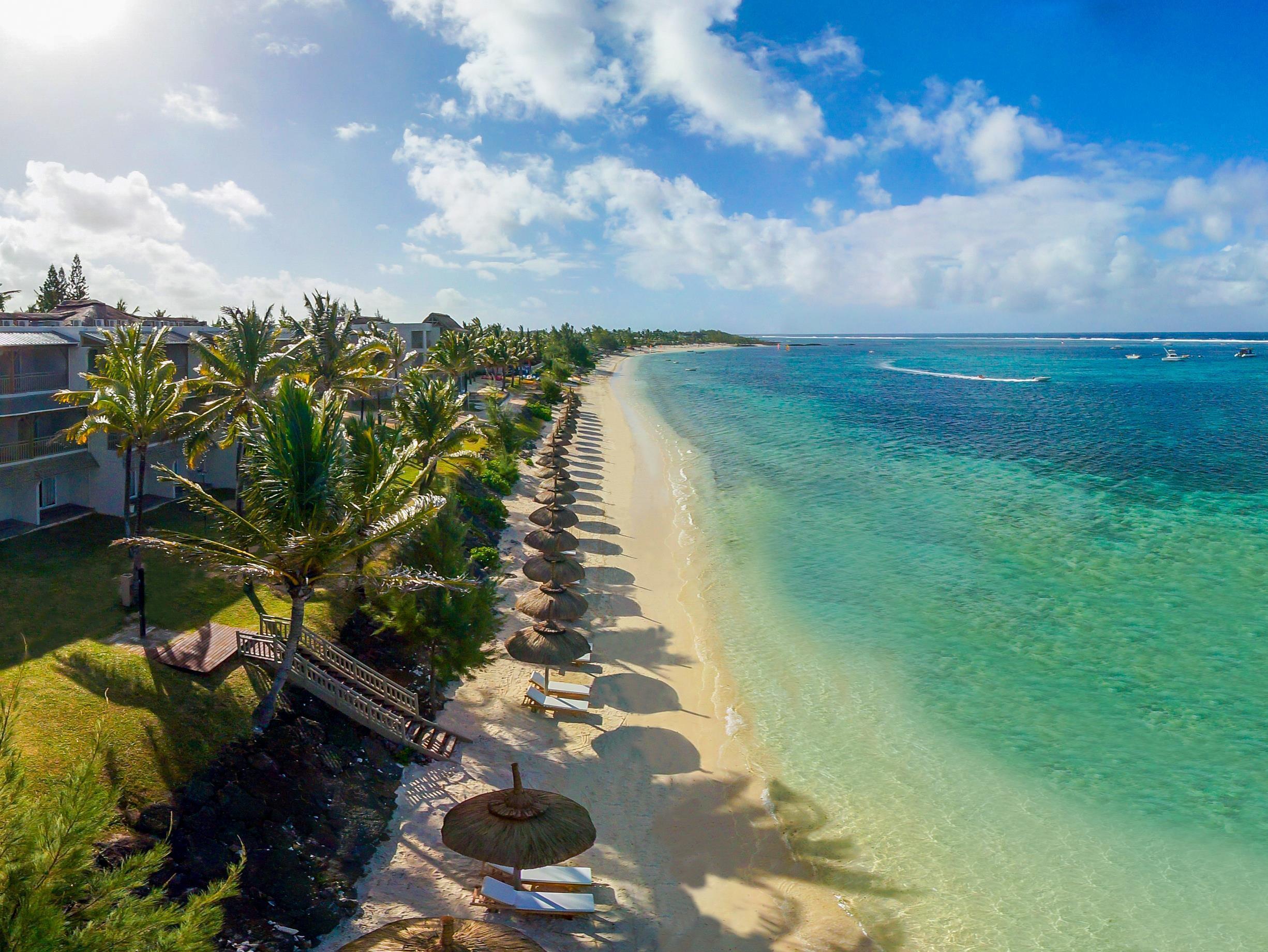 Solana Beach Mauritius - Adults Only Belle Mare Bagian luar foto